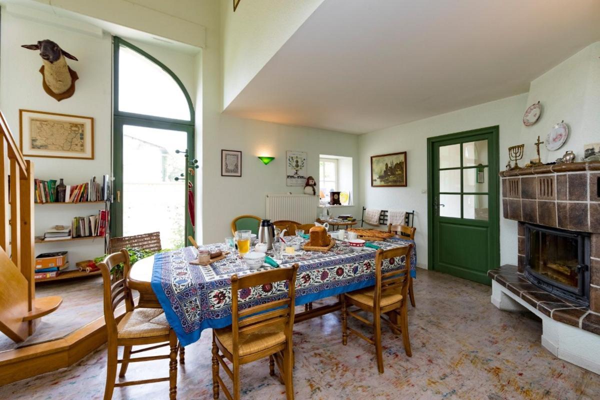 Dessine Moi Un Mouton, Chambre D'Hote A Soulosse Rom bilde